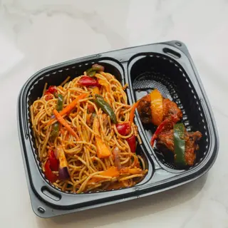 Stir-Fried Spaghetti  (Tiny)