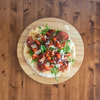 Rucola, bresaola, grana, pachino