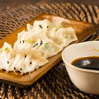 Chicken Gyozas // Gyozas de Pollo