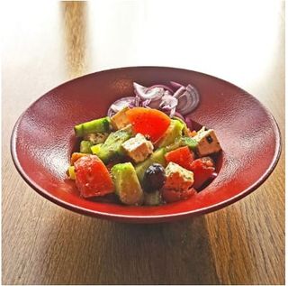 Българска салата (300г)