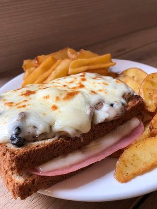 Sándwich Croque Monsieur