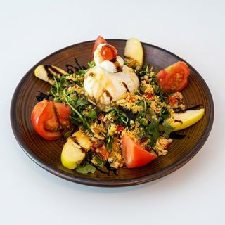 Ensalada de burrata