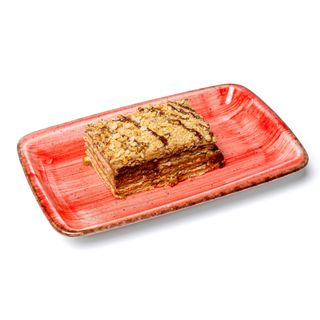 Домашна бисквитена торта с маскарпоне крем и пресни плодове(140г)