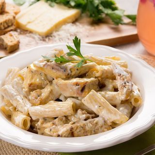Fusilli con pollo