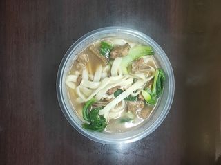 56a Ramen in brodo con puntine di maiale