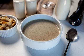 Supa crema de ciuperci cu praz