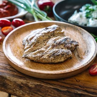 2 броя пилешко филе