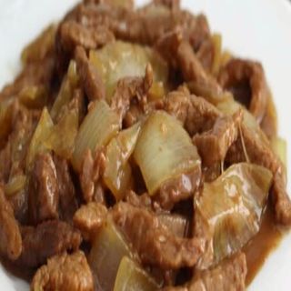 Ternera Con Cebollas