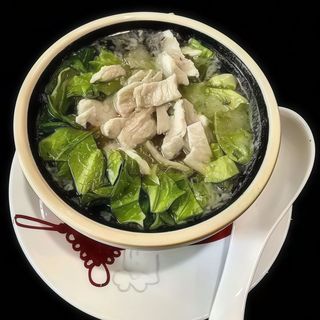 16. Zuppa di verdure con carne