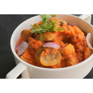 Paneer Mushroom Du Pyaza and FREE NAAN