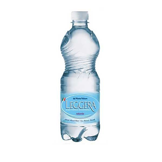 Acqua naturale