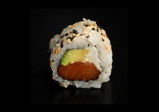 Uramaki łosoś 8 szt.