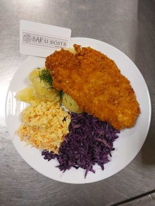 Panierowany filet z kurczaka