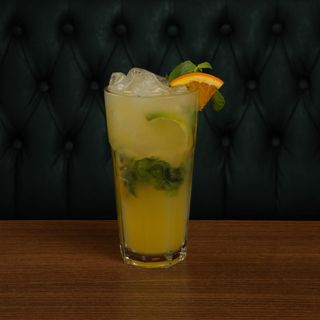 ადგილზე დამზადებული ციტრუსის ლიმონათი