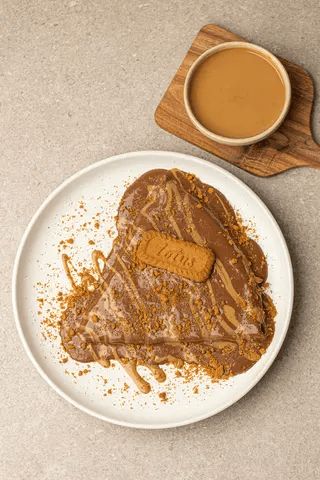 Biscoff Crumbs Crepe