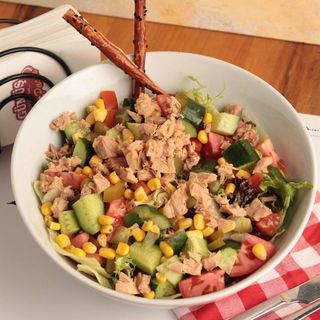 İnsalata di tonno