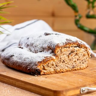 Коледен щолен с марципан по оригинална австрийска рецепта (400 гр)