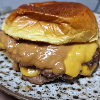 King Peanut bacon cheese burger