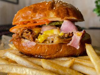 TEXAS Бургер (картопля фрі+напій)