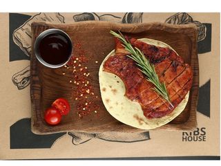 Стейк зі свинини на кістці (250g)