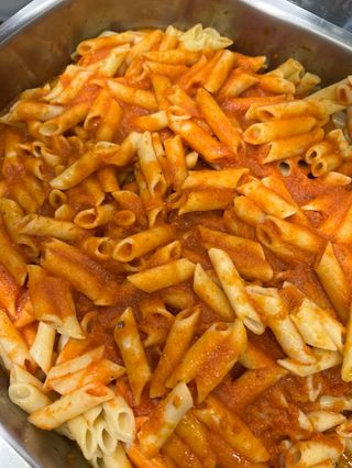 Macarrones Napolitana (Ración)