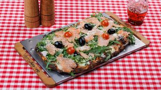 Pinsa Salmone