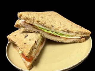 Kanapka z kurczakiem i serem