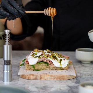 Pistachio Paradise Halal 