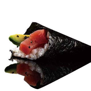 77. Temaki tuna avocado