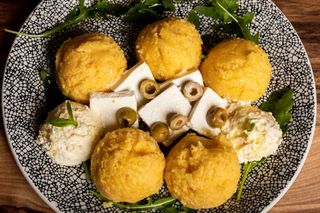 Palenta sa maslinovim uljem