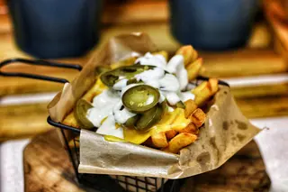 Frytki z Jalapeno i serem