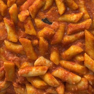 Gnocchi al sugo semplice