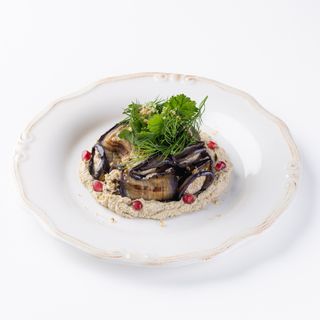 Баклажани з горіховою пастою