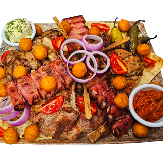 Месно плато за четирима (1.800кг)