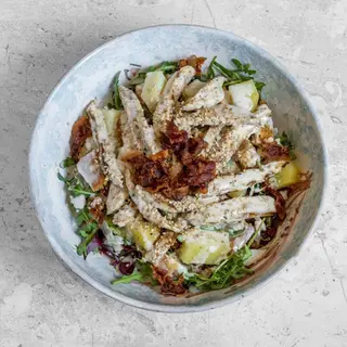 Insalatona di pollo