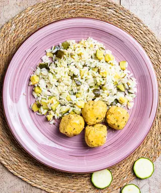 Polpette di salmone con riso carnaroli e zucchine - PASTO BILANCIATO