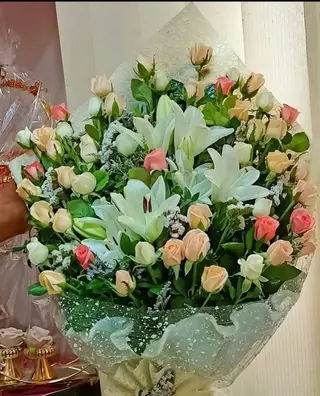 Radiance Florale