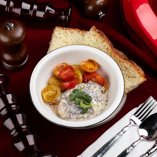 ბურატა ტრუფელის სოუსით