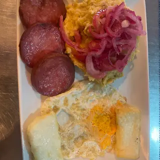 Mangu tres golpes