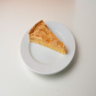 Tarta de manzana (porción)