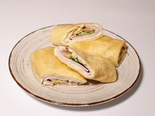 Млинці з шинкою та к-мол сиром (300g)