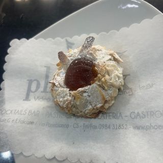 Morbidello di mandorla mini farcito all'albicocca