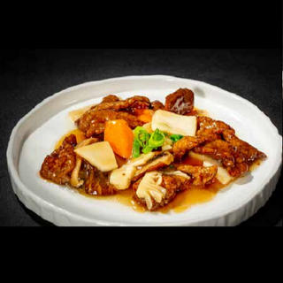 290 Manzo con funghi e bambù