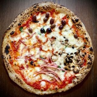 Pizza Capricciosa