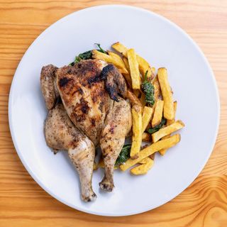 POLLITO TERMINADO A LA BRASA