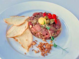 ТАРТАР З ЯЛОВИЧИНИ (150g)