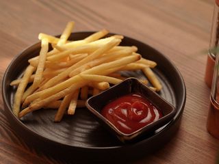 Картопля фрі (140/40g)