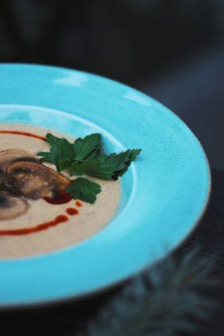 Крем-суп з шампіньйонів