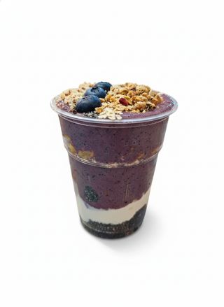 Blueberry obrok sa čia pudingom i grčkim jogurtom