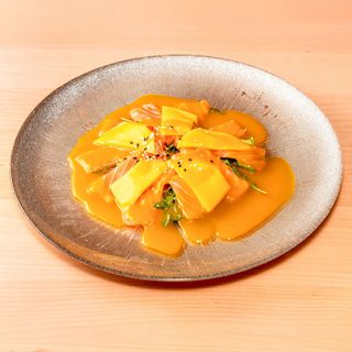 64 Carpaccio sake mango 12 pezzi